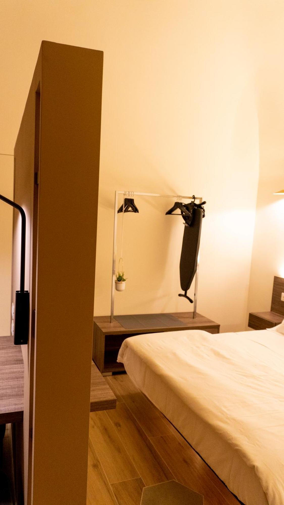 Notti D'Autore Suites คาตาเนีย ภายนอก รูปภาพ